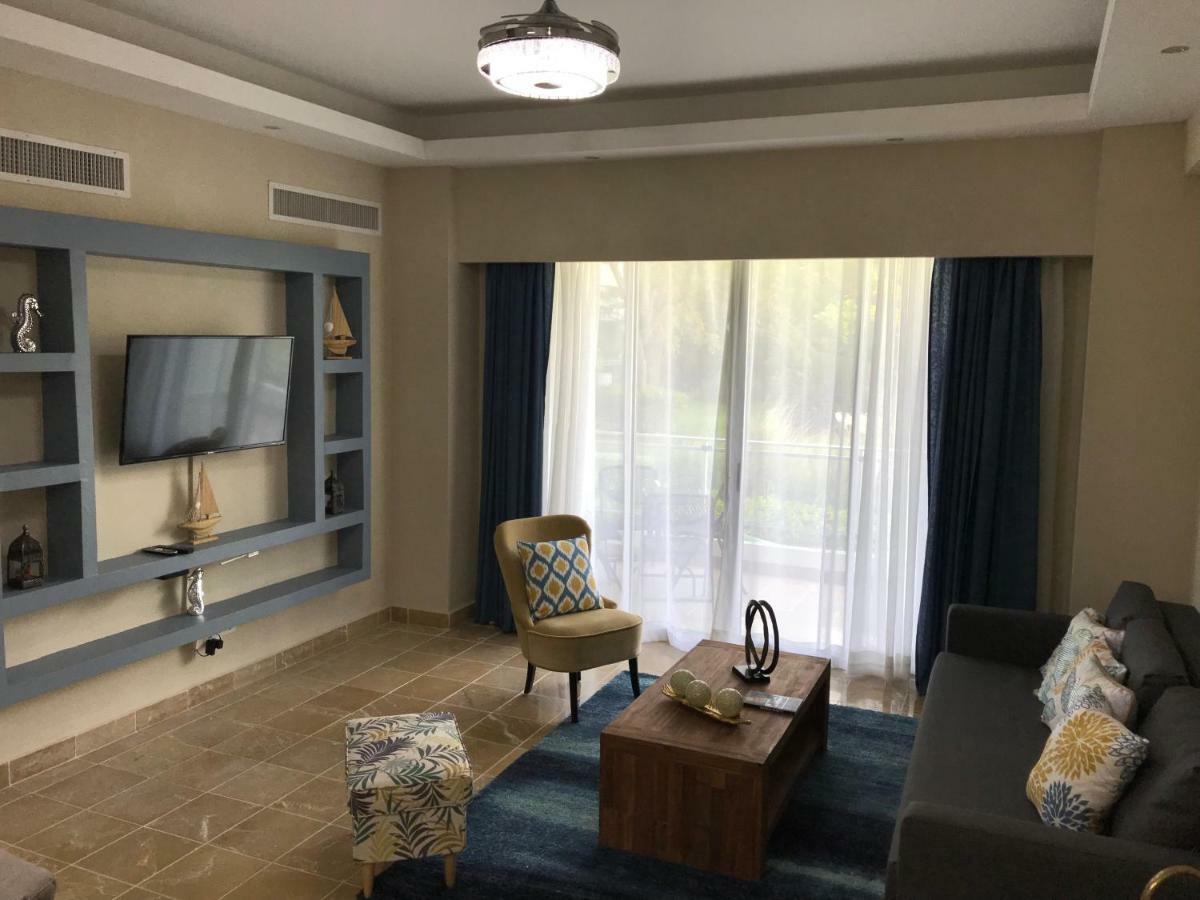 Cap Blue Cap Cana